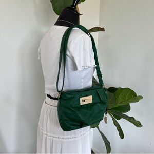 green vintage shoulder bag
